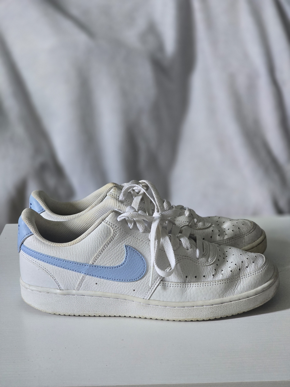 Nike Court Vision Low Top Women's White Sneakers 9.5 with Light Blue Swoosh